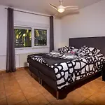 Vakantiehuis Palmeiras Mit Grossem Schwimmbad By Interhome Aroeira (Setubal)