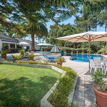 Vakantiehuis Palmeiras Mit Grossem Schwimmbad By Interhome