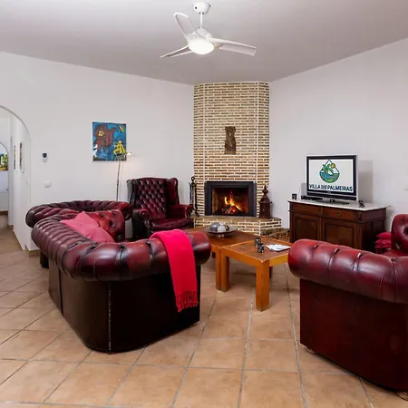 Palmeiras Mit Grossem Schwimmbad By Interhome Aroeira (Setubal)